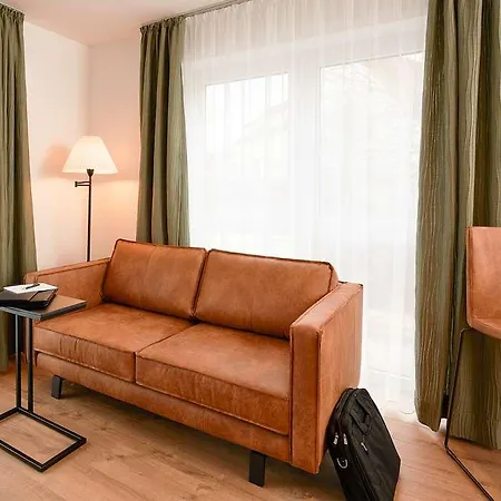 赫希酒店 4* 新乌尔姆